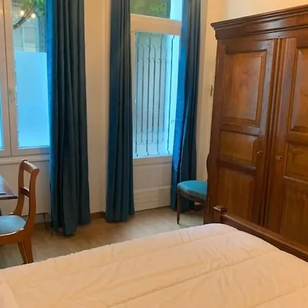 F3 48 M2 Tout Confort Refait A Neuf Frontiere 13e Apartment Le Kremlin-Bicêtre